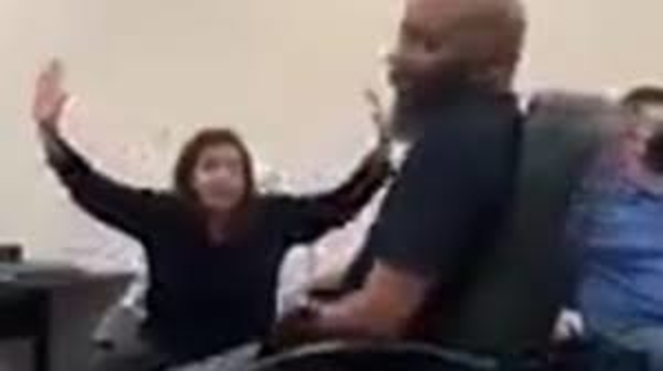 Texas Woman Calls Her Boss The N-Word After Getting Fired! | Video